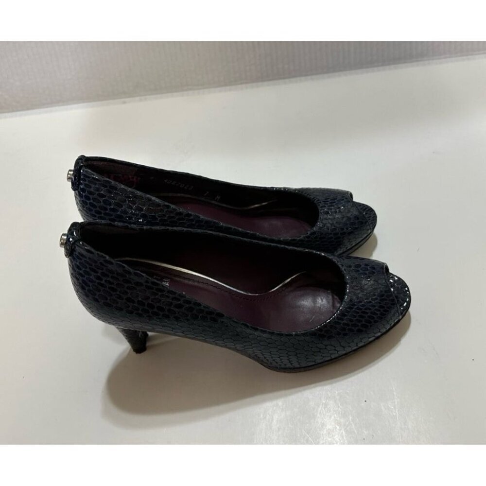 Stuart Weitzman Snake Print Embossed Peeptoe Heel… - image 7